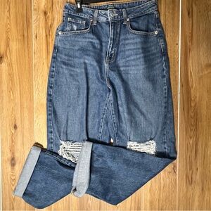 Wild Fable High-Rise Mom Jeans Baggy Ripped Distressed Blue 8/29R